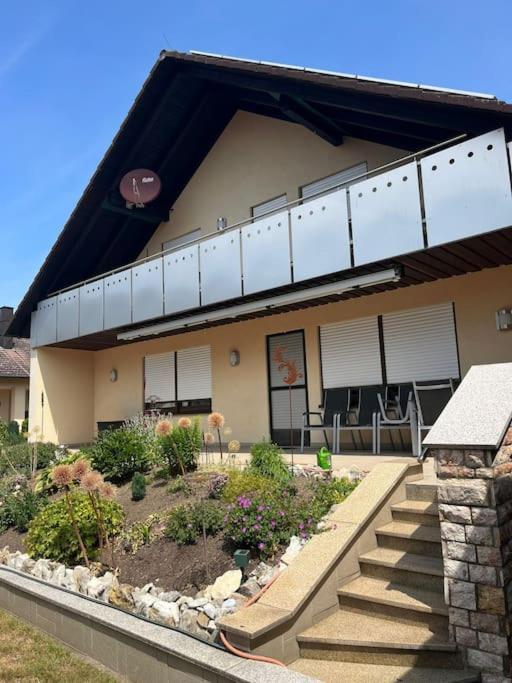 Ferienwohnung Aischgrund Hallerndorf Екстериор снимка