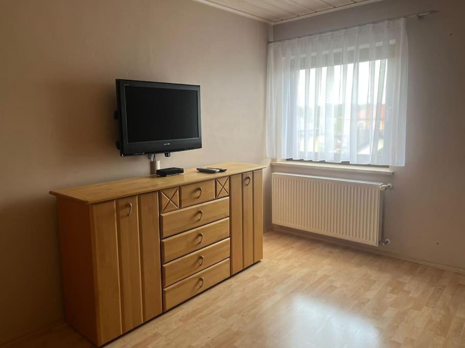 Ferienwohnung Aischgrund Hallerndorf Екстериор снимка